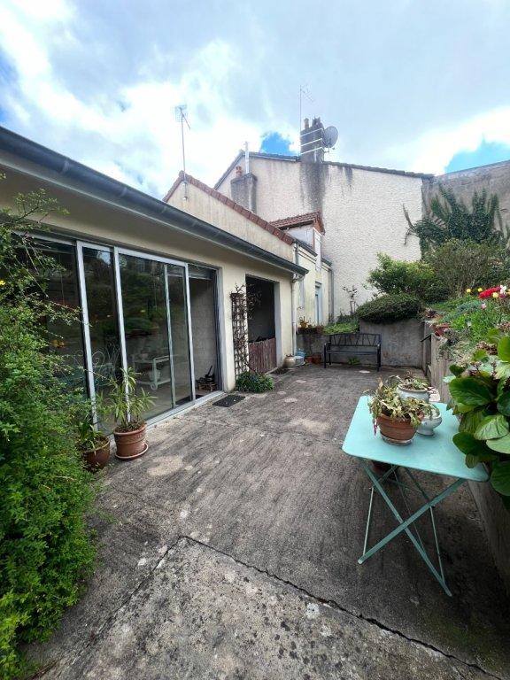 Maison - 130 m² - 6 pièces