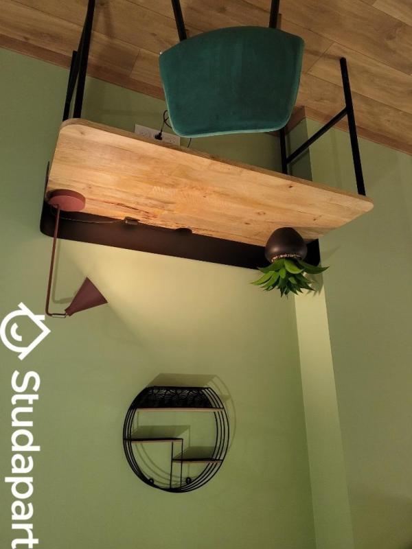 Chambre - 10 m² - 1 pièce