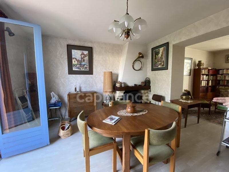 Maison de ville - 148 m² - 9 pièces