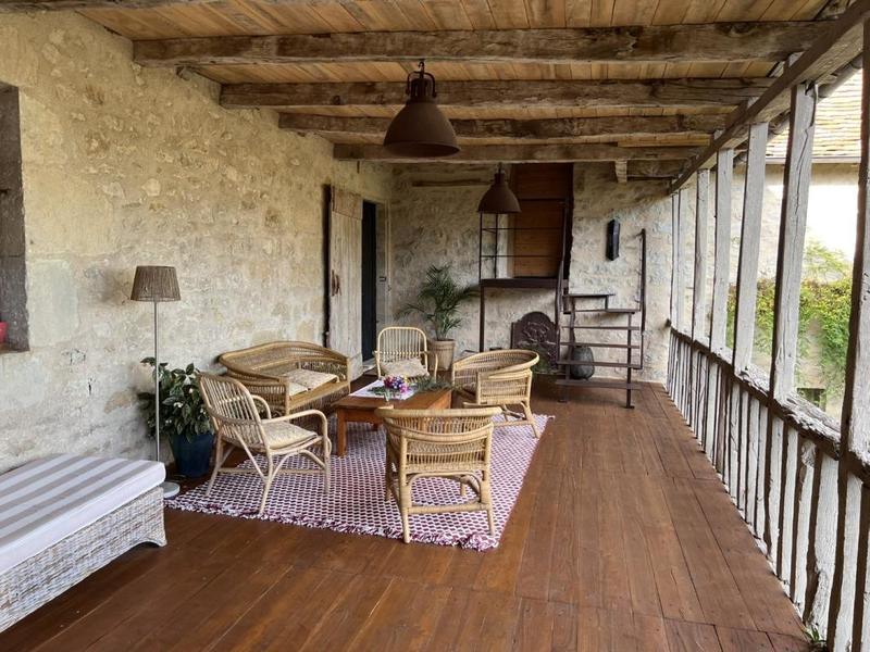 Demeure - 298 m² - 8 pièces