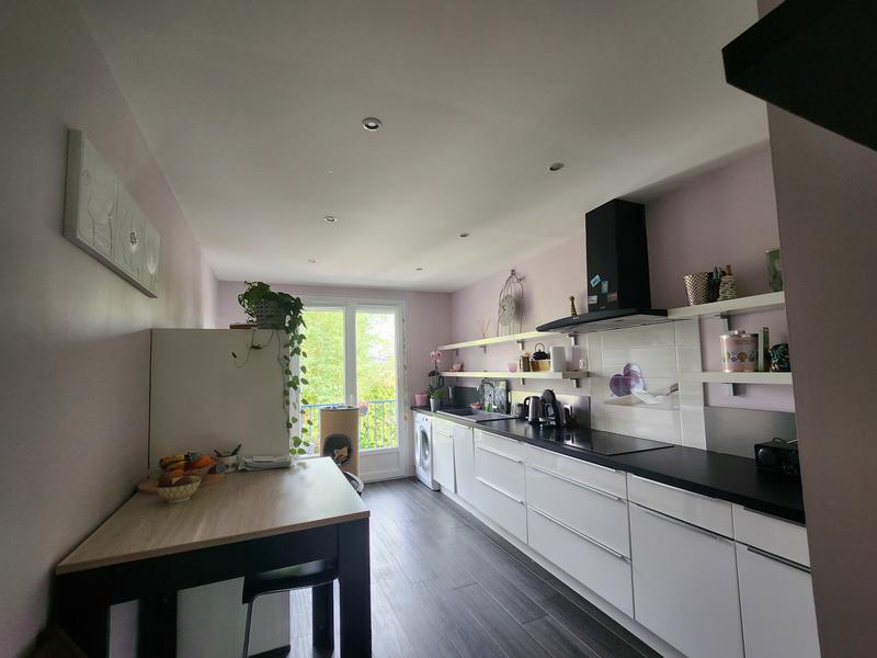 Appartement - 103 m² - 5 pièces