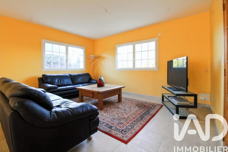 Maison - 235 m² - 7 pièces