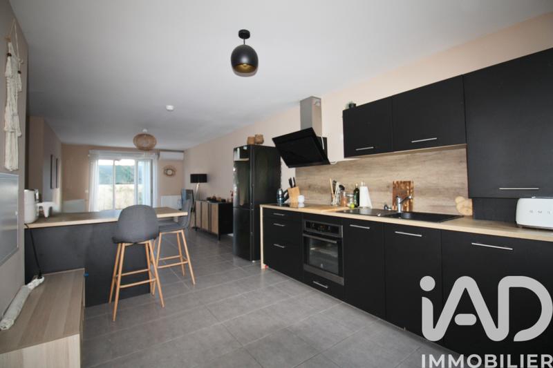 Maison de village - 66 m² - 3 pièces