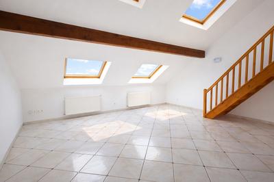 Duplex - 75 m² - 4 pièces