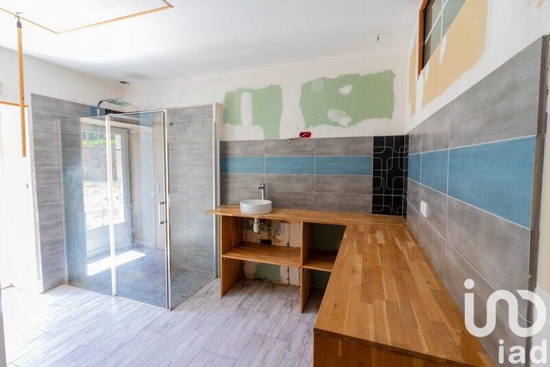 Maison - 262 m² - 6 pièces