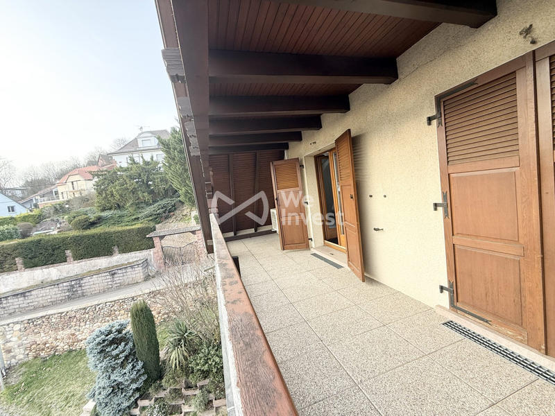 Maison ancienne - 224 m² - 12 pièces