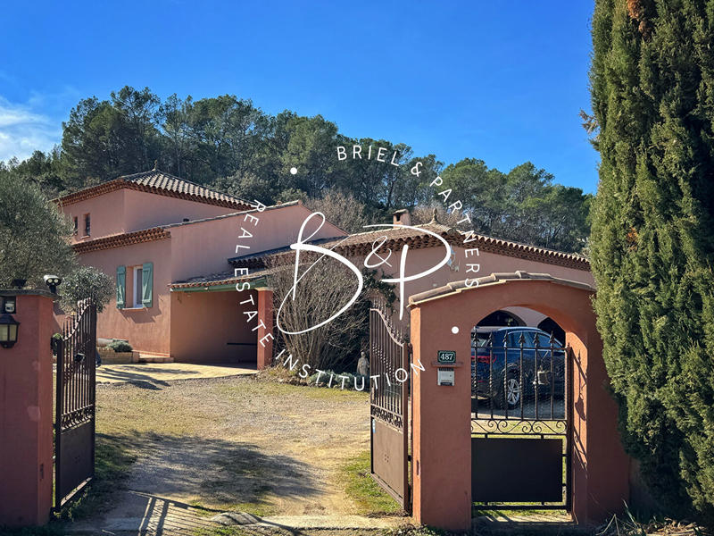 Maison - 150 m² - 5 pièces