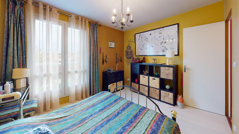 Appartement - 81 m² - 3 pièces