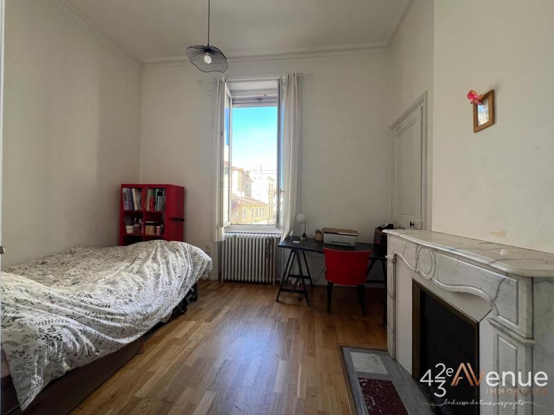 Appartement - 74 m² - 3 pièces