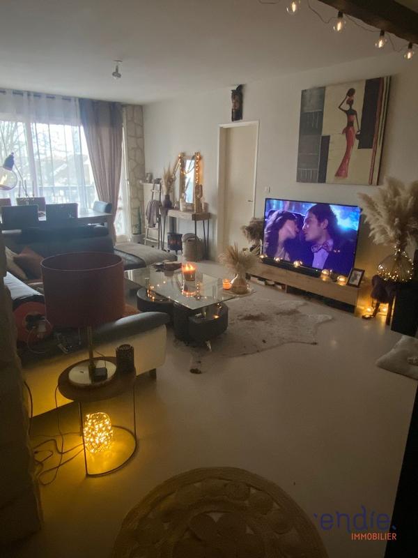 Appartement - 82 m² - 4 pièces