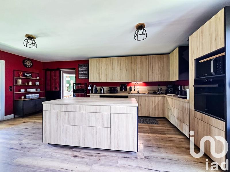 Maison - 150 m² - 6 pièces