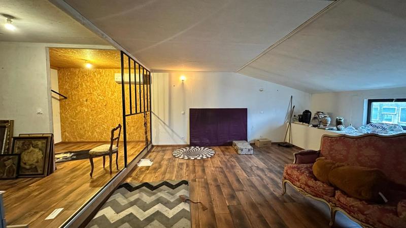 Maison - 140 m² - 4 pièces