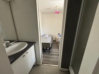 Appartement - 15 m² - 2 pièces