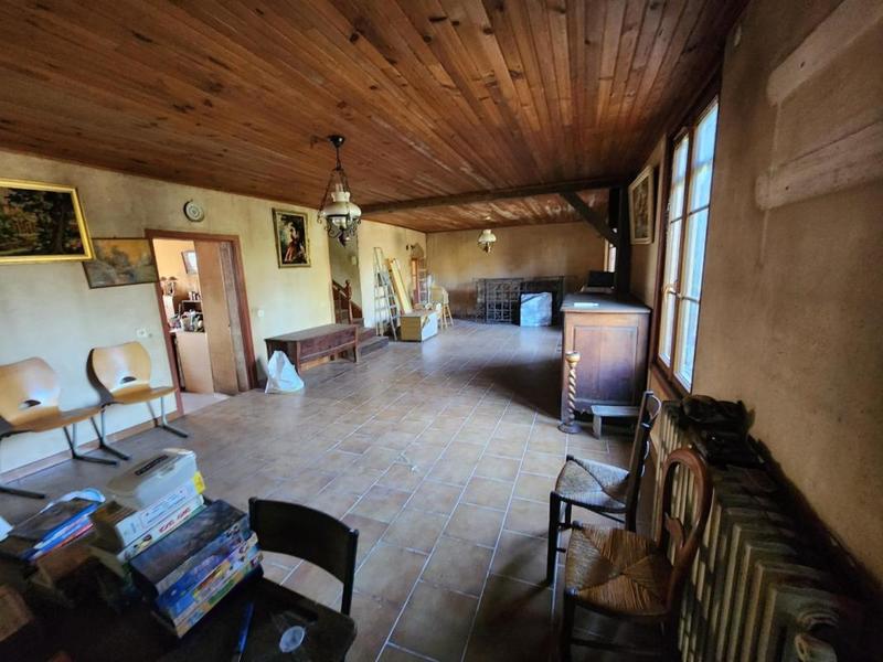 Maison - 140 m² - 5 pièces