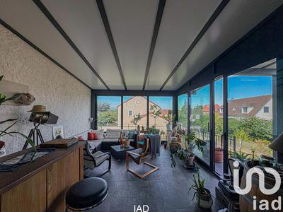 Maison - 240 m² - 7 pièces