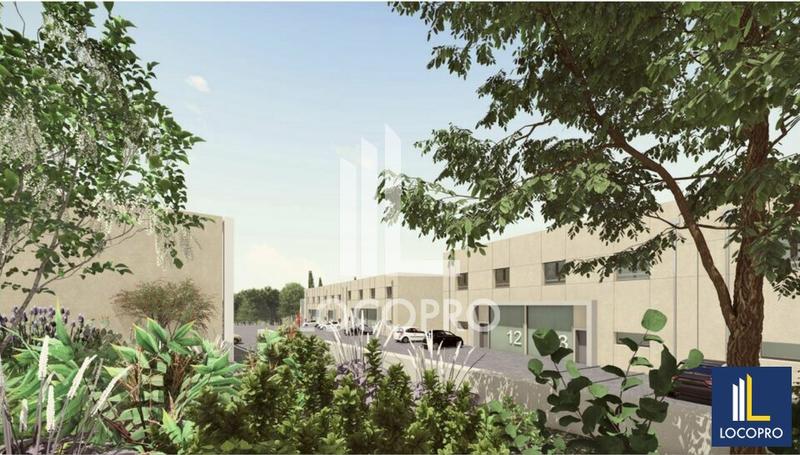 Local d'activité / Entrepôt - 4 130 m²