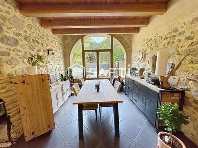 Maison - 127 m² - 5 pièces