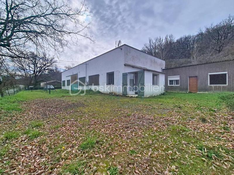 Maison - 88 m² - 4 pièces