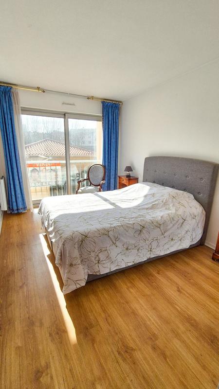 Appartement - 91 m² - 3 pièces