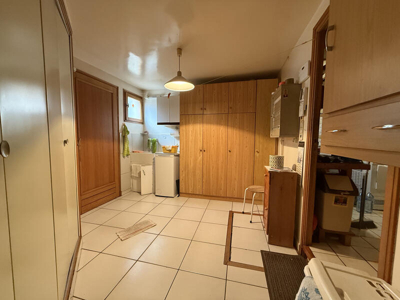 Maison - 140 m² - 5 pièces