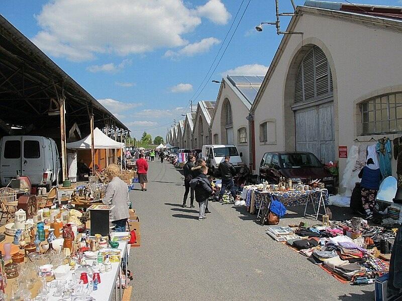 Vide grenier de l'espace dedon