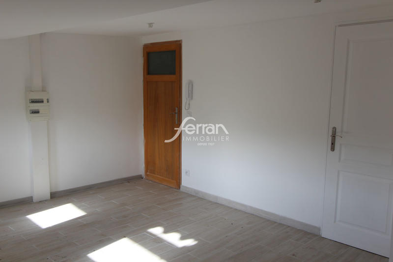 Maison de village - 94 m² - 4 pièces