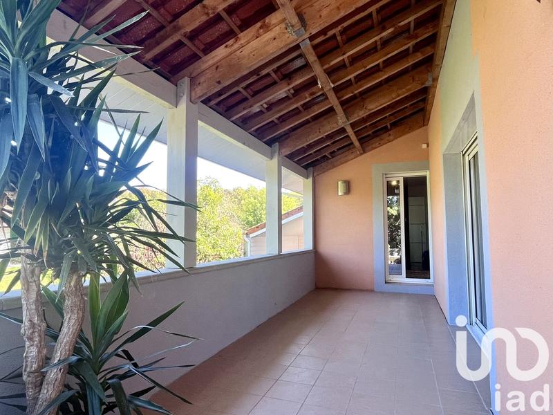 Maison - 196 m² - 7 pièces