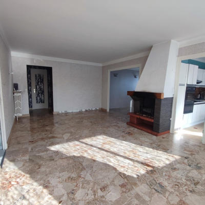 Appartement - 102 m² - 5 pièces