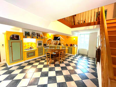 Maison ancienne - 132 m² - 4 pièces