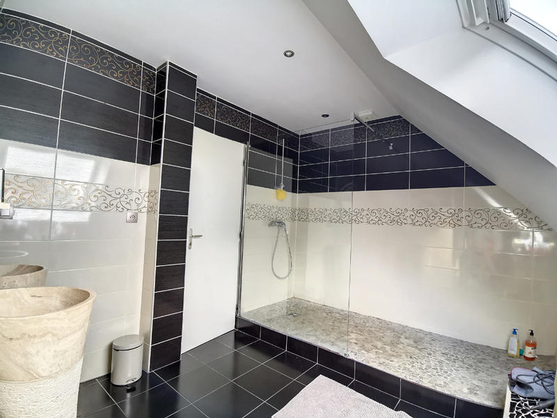 Maison - 131 m² - 5 pièces