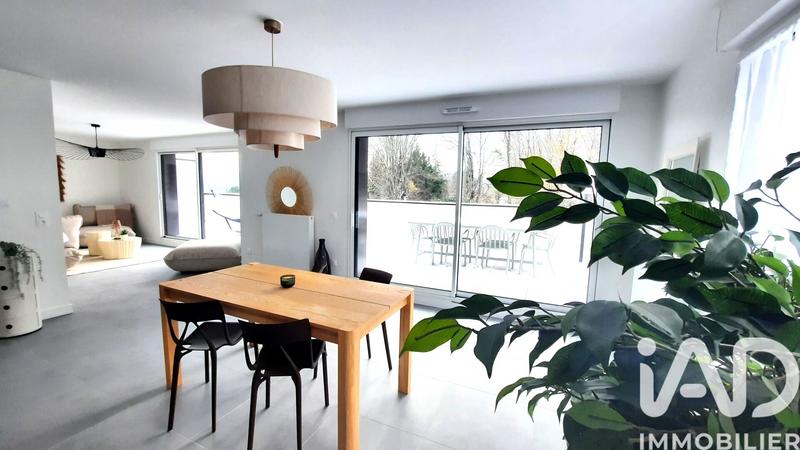 Appartement - 112 m² - 4 pièces