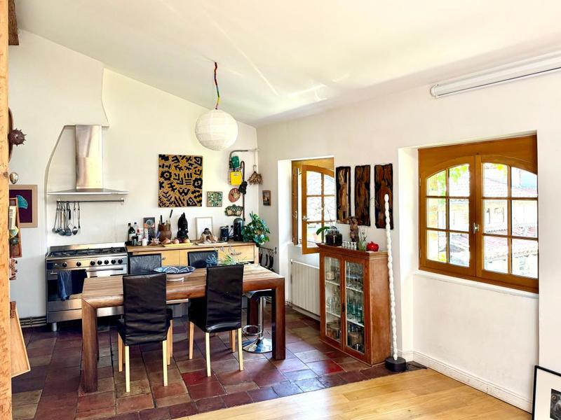 Duplex - 137 m² - 4 pièces