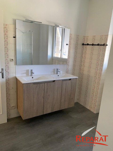 Appartement - 98 m² - 4 pièces