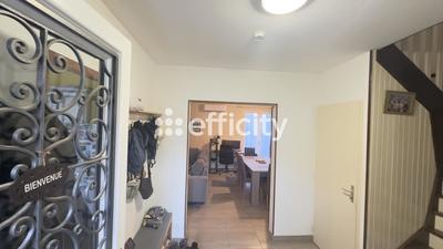 Pavillon - 102 m² - 5 pièces