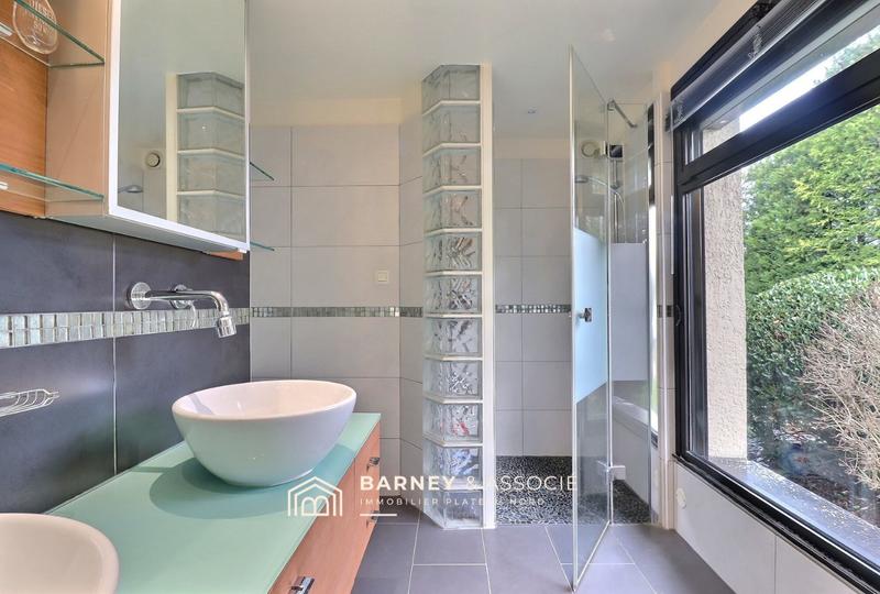 Maison ancienne - 177 m² - 7 pièces