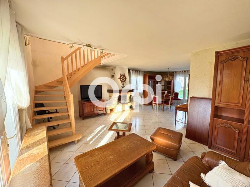 Maison - 159 m² - 7 pièces