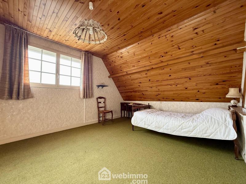 Maison - 150 m² - 8 pièces