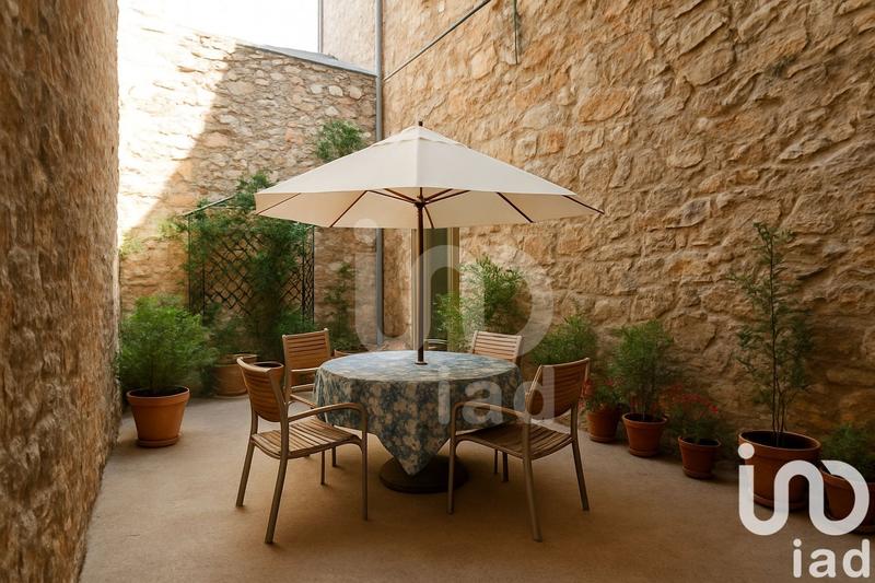 Maison - 200 m² - 8 pièces