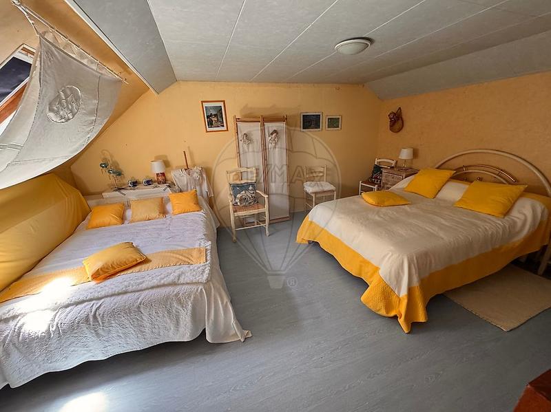 Longère - 233 m² - 10 pièces