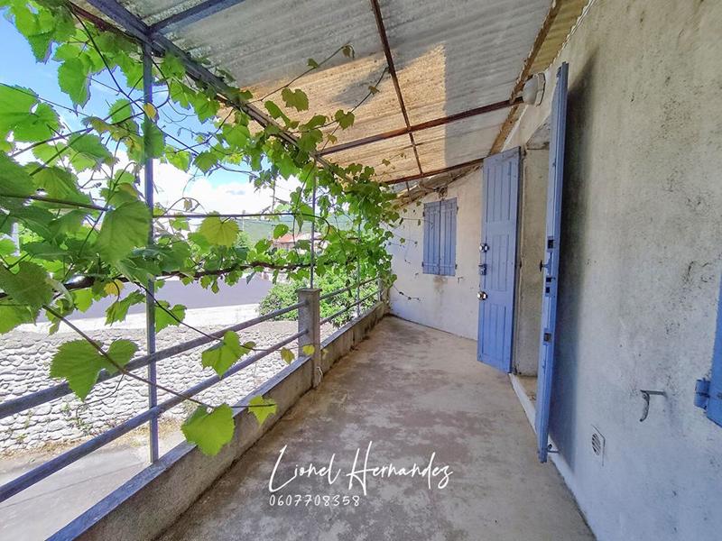 Immeuble - 195 m² - 9 pièces