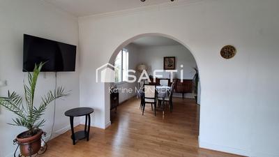 Maison - 159 m² - 7 pièces