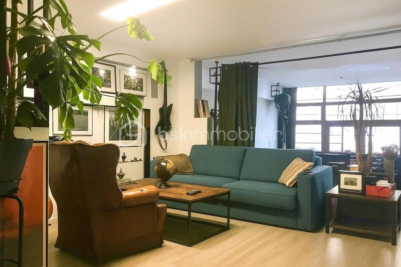 Loft - 102 m² - 4 pièces