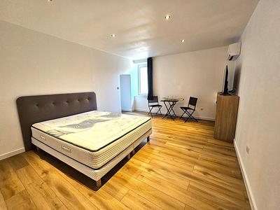 Immeuble - 310 m² - 12 pièces