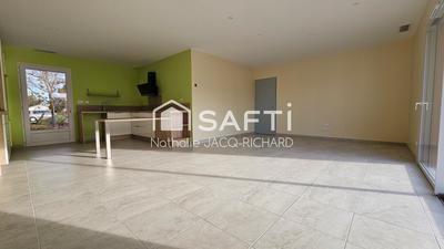 Maison - 106 m² - 4 pièces