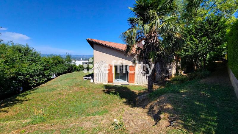 Maison - 120 m² - 6 pièces