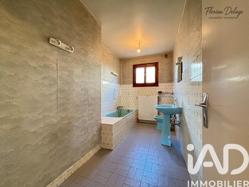 Maison de village - 227 m² - 9 pièces