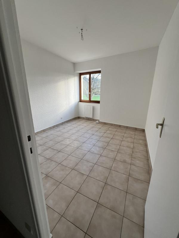 Appartement - 111 m² - 4 pièces