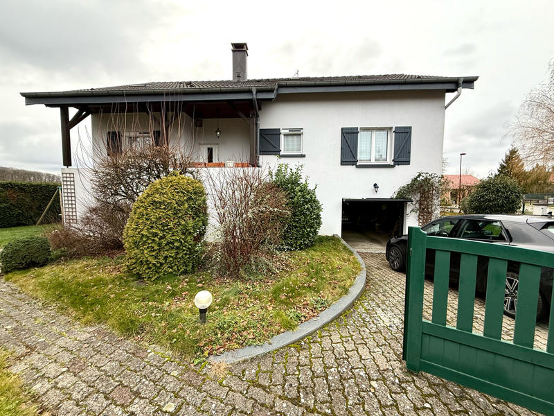 Maison - 160 m² - 7 pièces