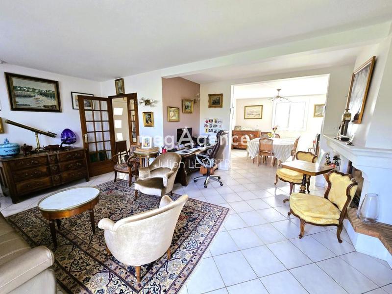 Maison - 148 m² - 6 pièces