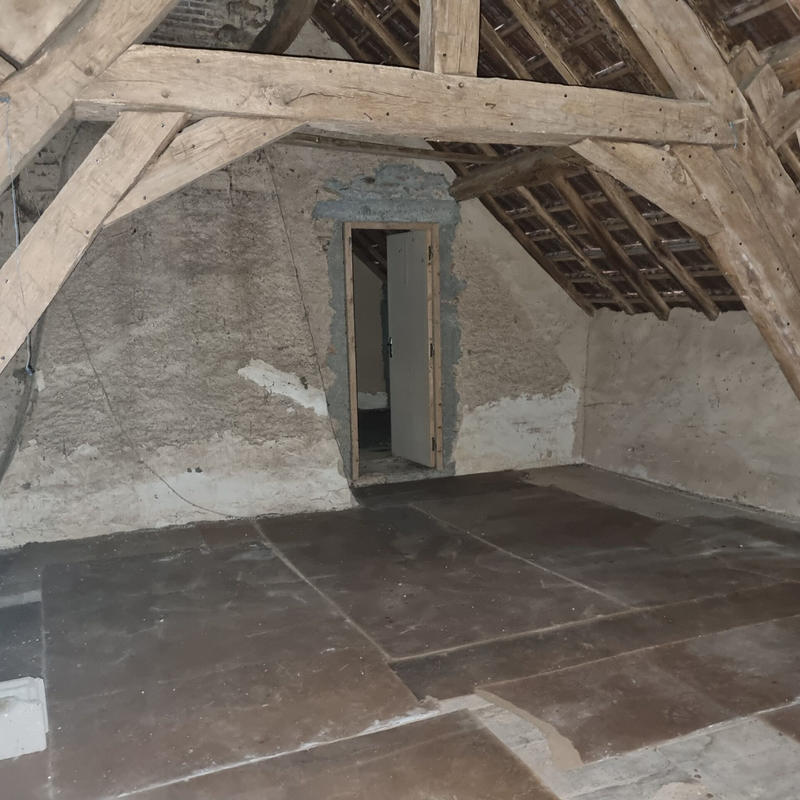 Maison - 96 m² - 3 pièces